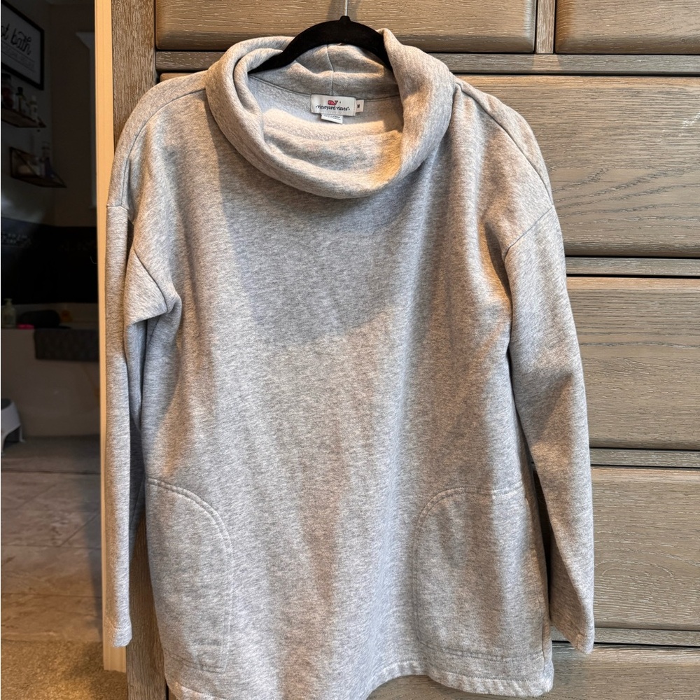 Vineyard Vines Gray Sweatshirt Top